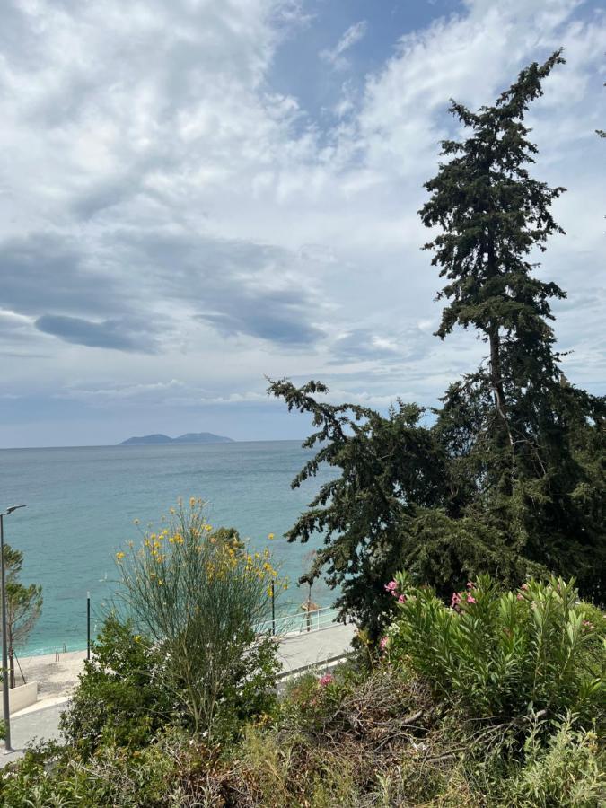 Sunny Breeze Apartment Vlora Kültér fotó