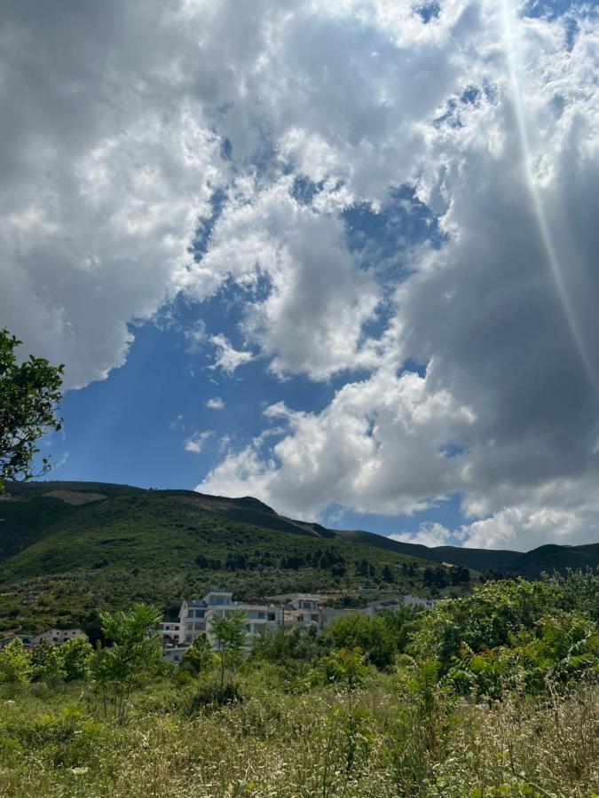 Sunny Breeze Apartment Vlora Kültér fotó